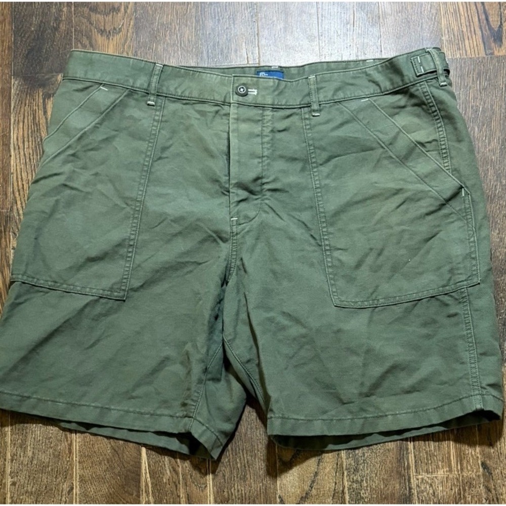 J.Crew Men's 8" Camp Short Army Green Cotton-Linen Blend Size 40